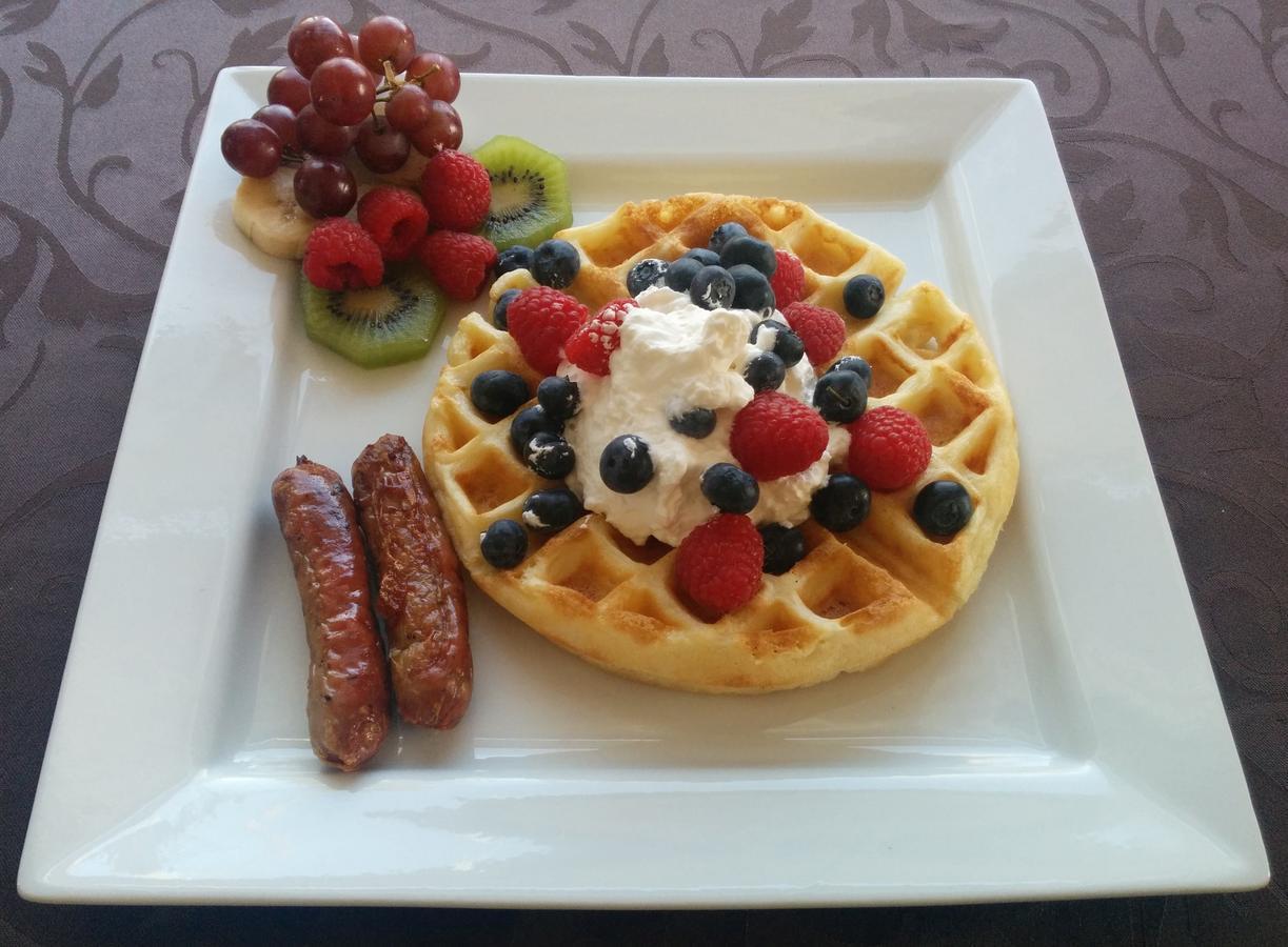 YYC Novel Bed And Breakfast المظهر الخارجي الصورة
