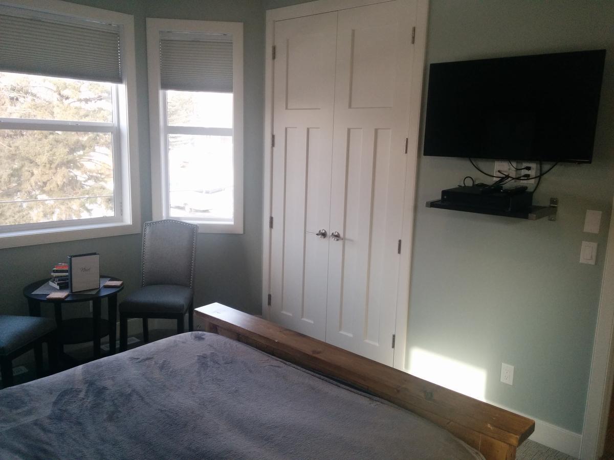 YYC Novel Bed And Breakfast المظهر الخارجي الصورة